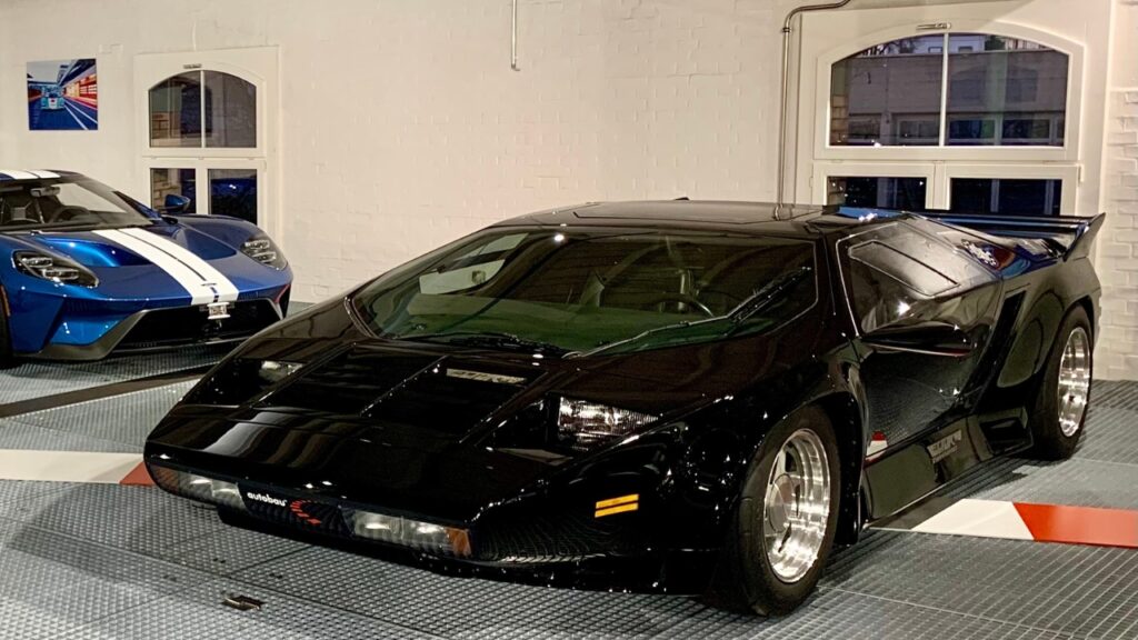 Vector W8