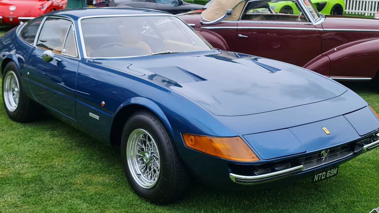A Ferrari 365 GTB/4 Daytona taken at London Concours 2022.