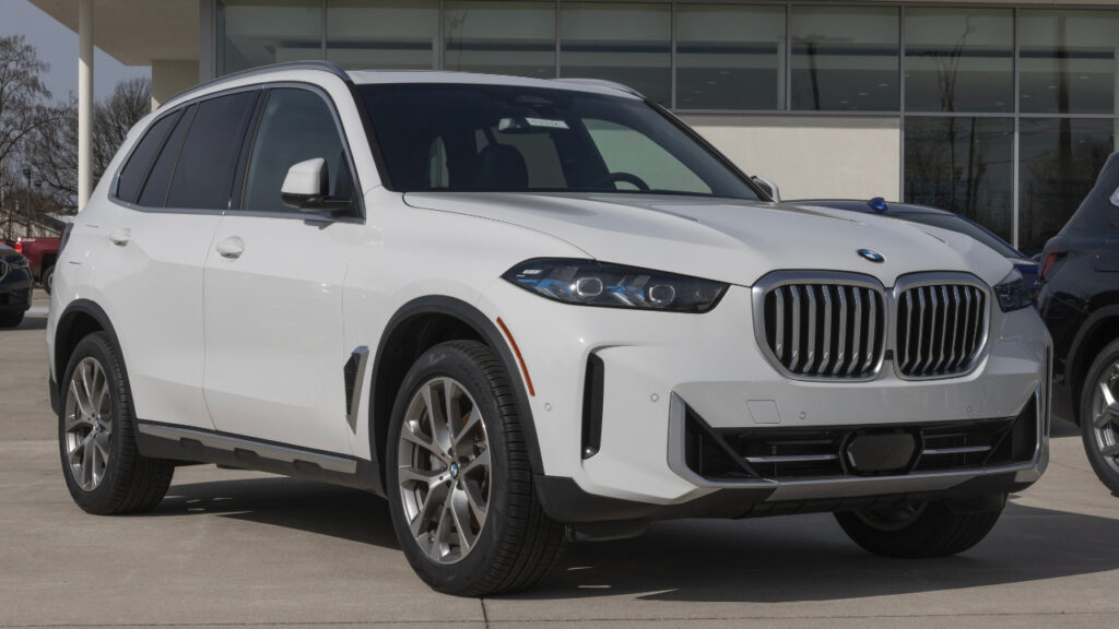 2024 BMW X5 xDrive40i hybrid