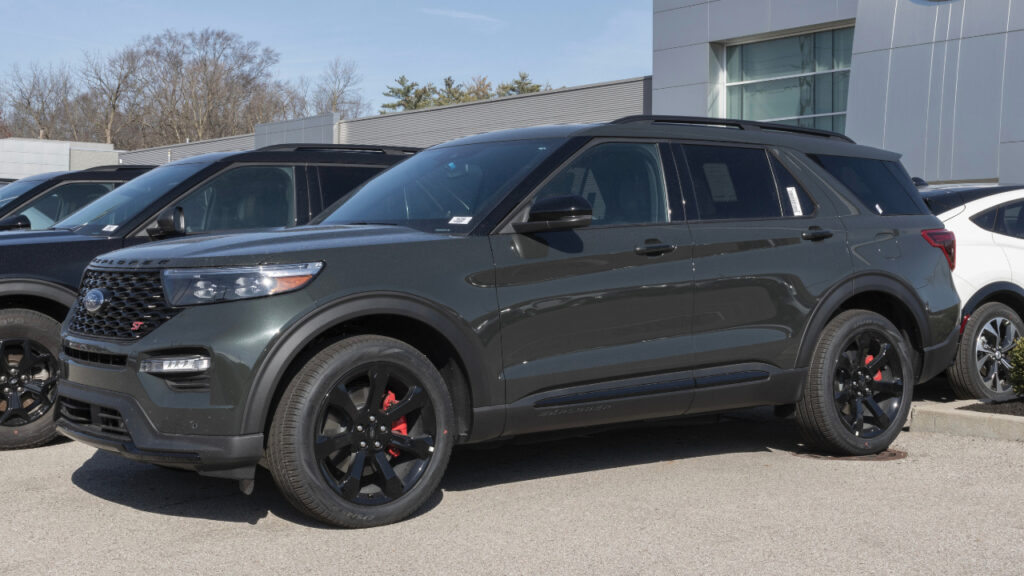 2024 Ford Explorer ST 4WD