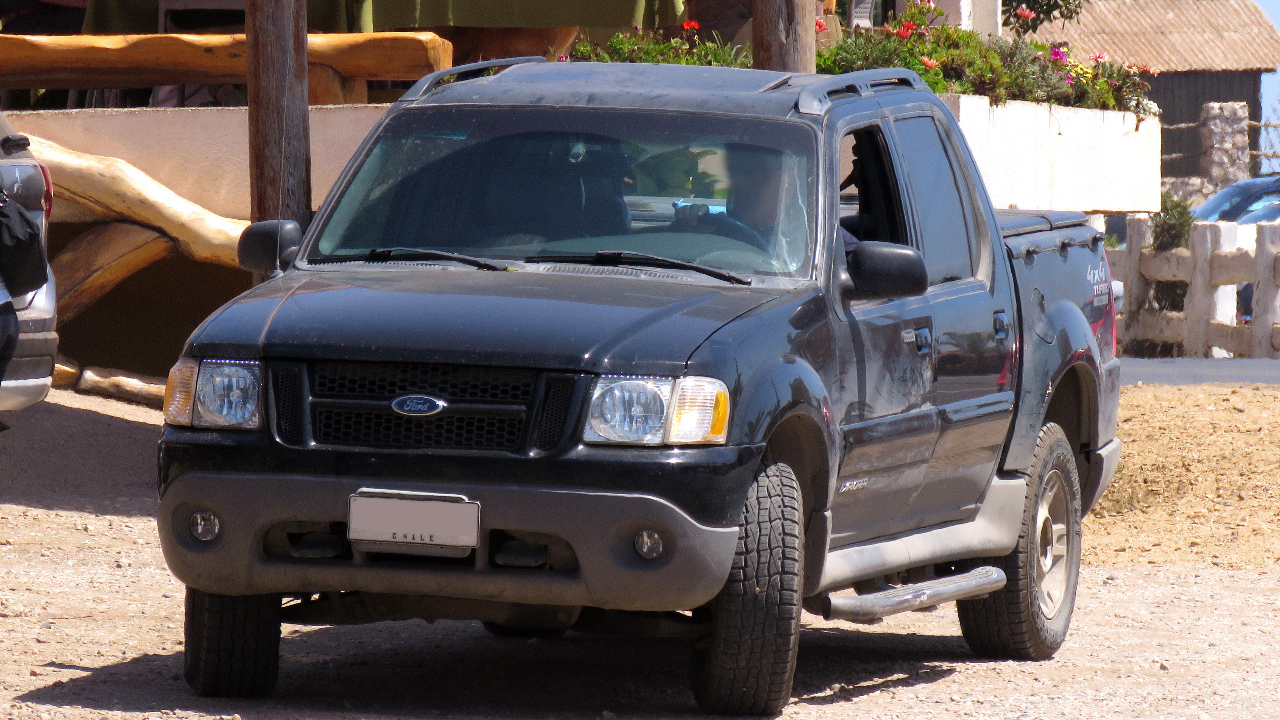 Ford Explorer Sport Trac XLT 2002