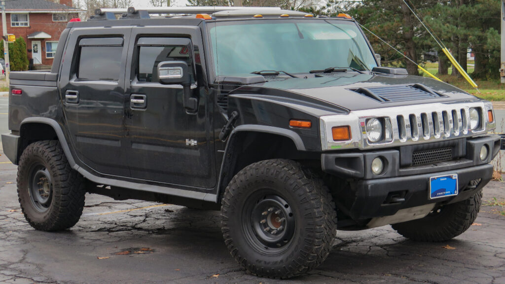 2005 Hummer H2 SUT photographed in Sault Ste. Marie, Ontario, Canada.