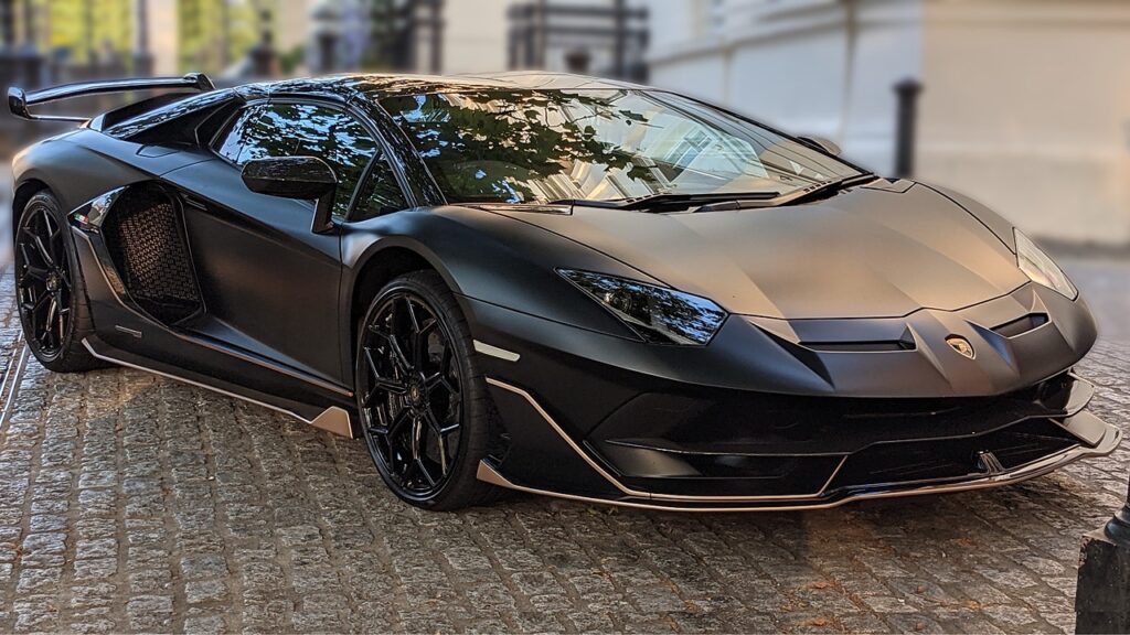 Lamborghini Aventador
