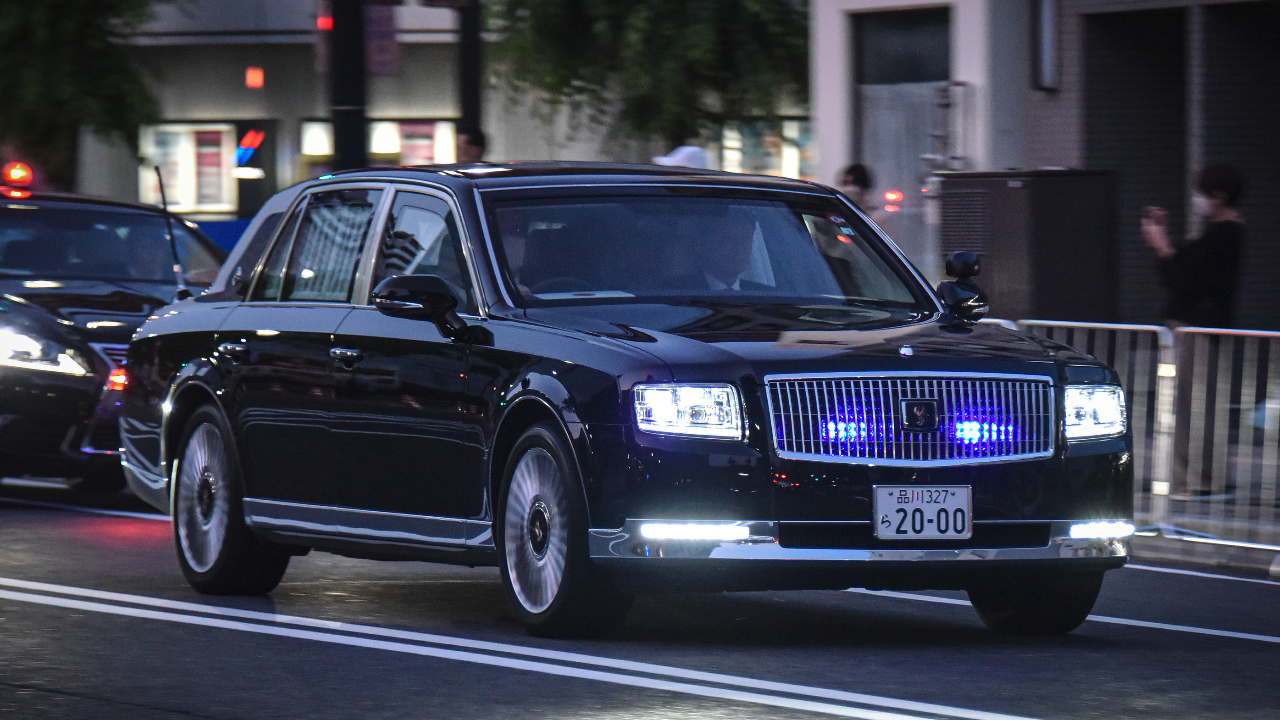 10 Luxury Cars From Japan That Stand Alone