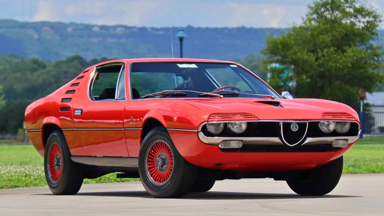 Classic sports cars that still give you goosebumps