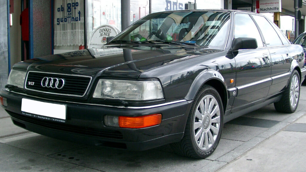 Audi V8