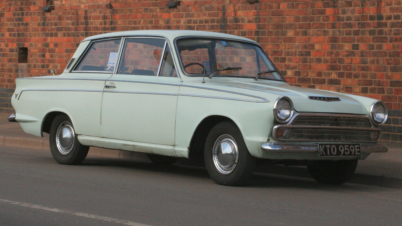 Ford Cortina