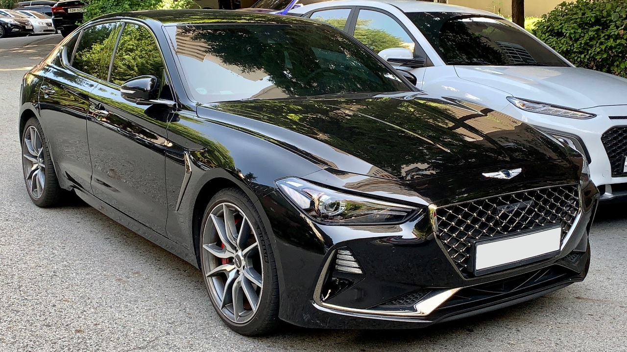 Genesis G70