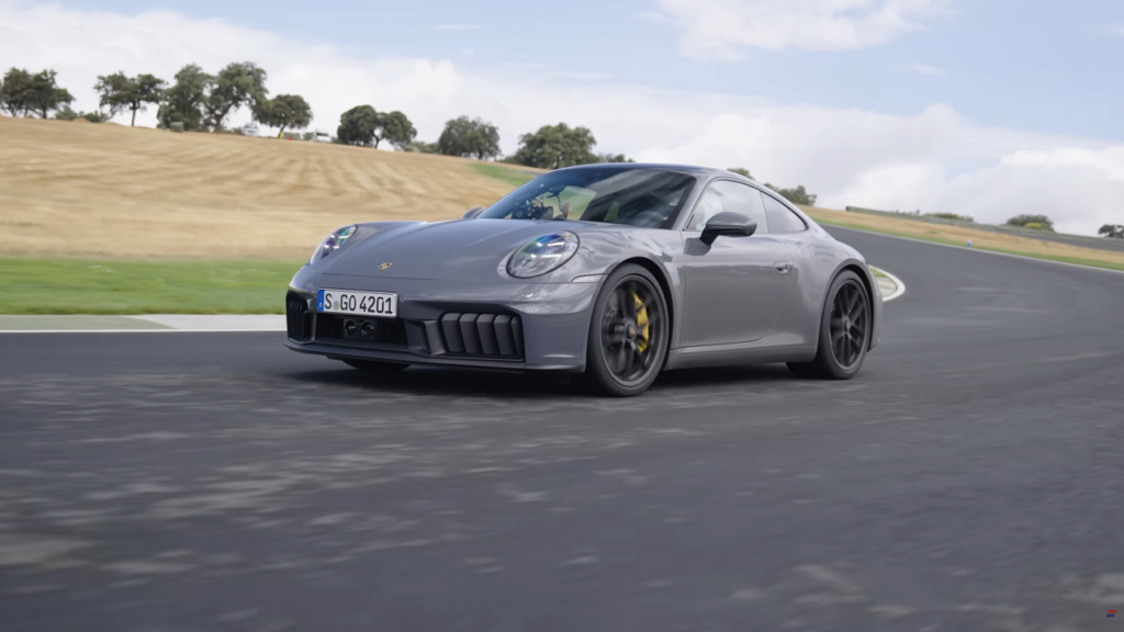 Porsche 911 GTS T-Hybrid