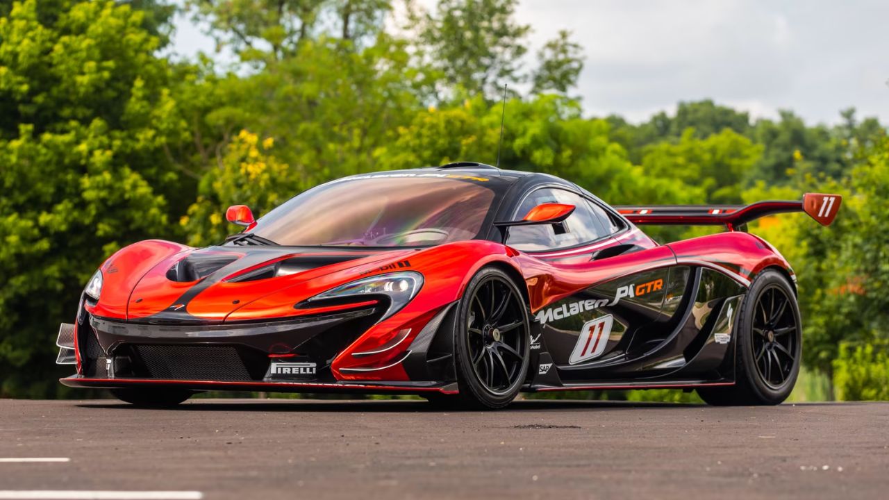 5 Street-Legal Supercars That Are Basically Race Cars