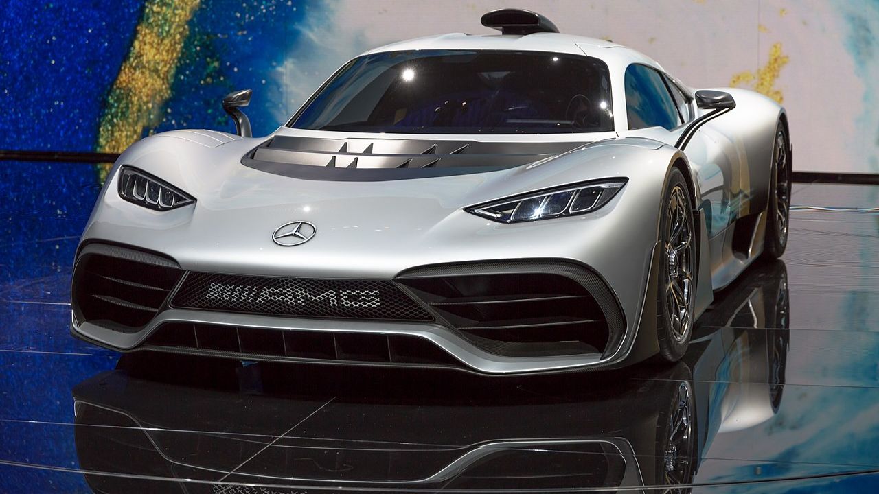 10 Best-Looking Hypercars of All Time