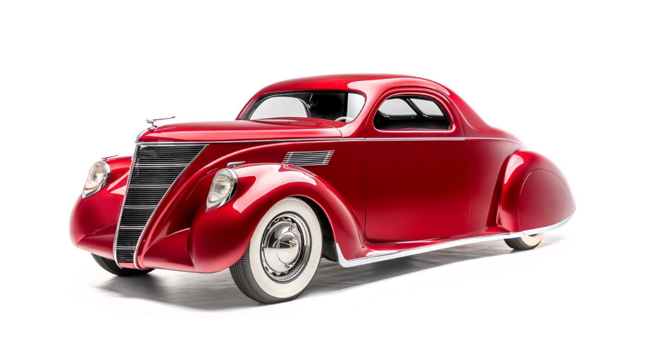 Meet Voodoo Priest: James Hetfield’s Sinister 1937 Lincoln Zephyr