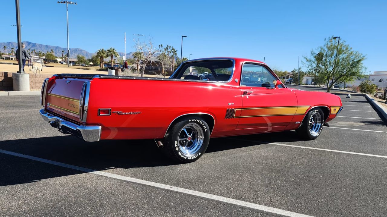 10 Classic Car-Truck Hybrids That Still Make You Look Twice