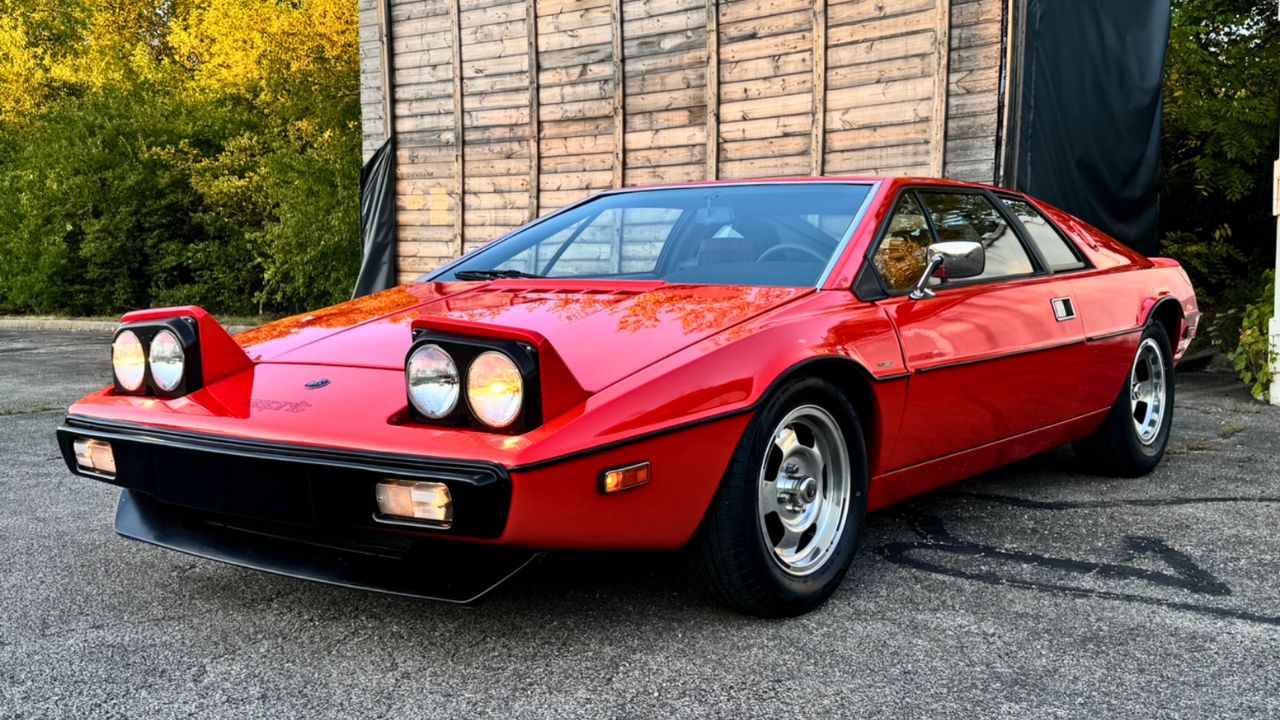 10 Most Iconic Lotus Esprits Ever Made