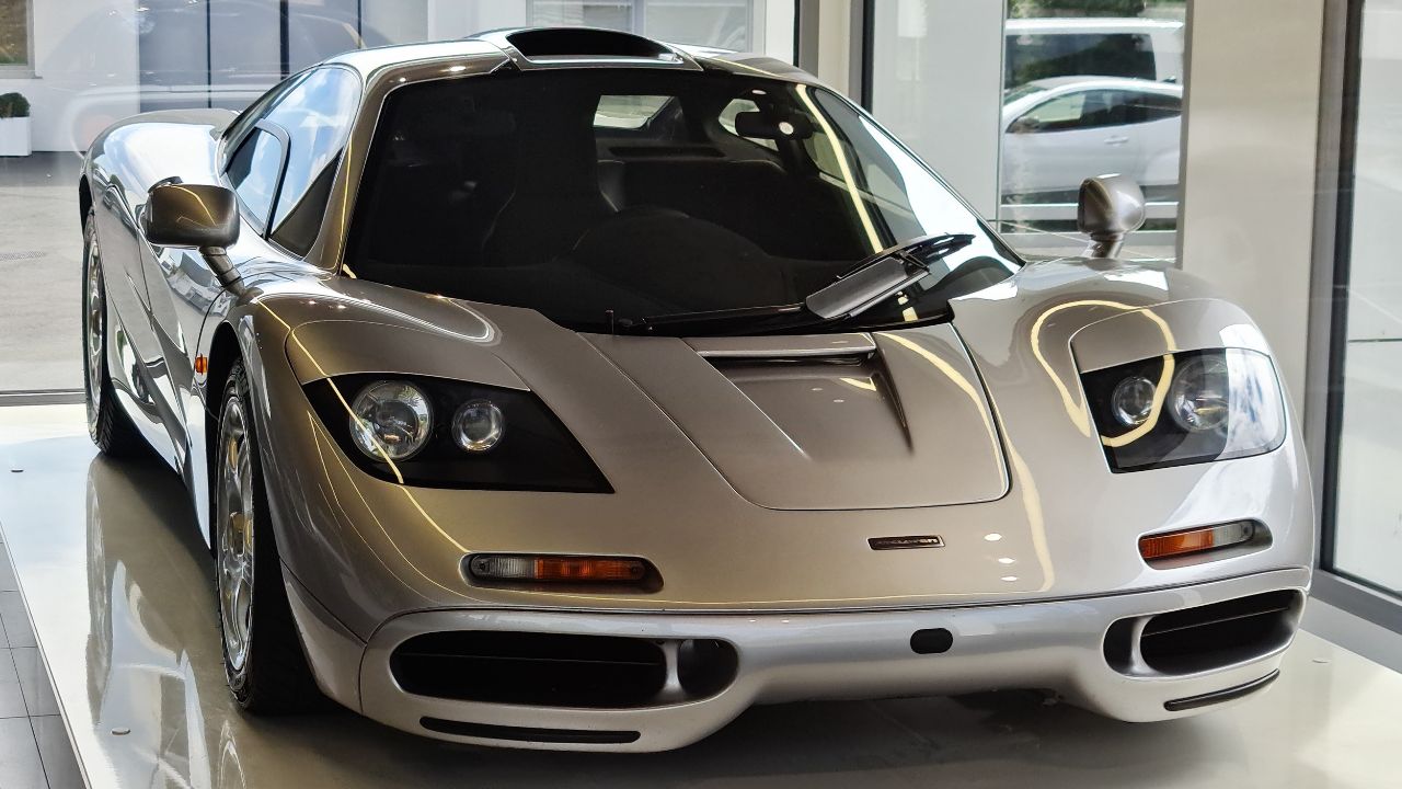 From Muscle to Exotics: 10 classic cars every collector should consider