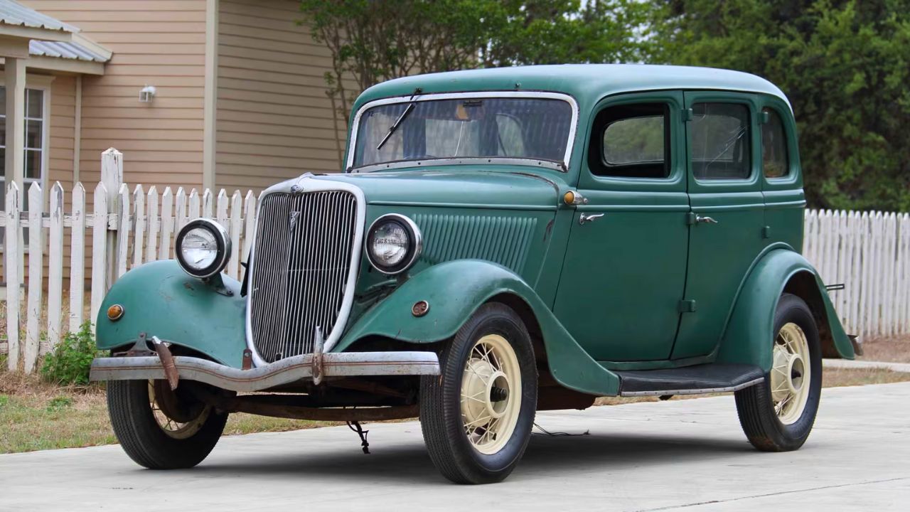 Not Just Bonnie and Clyde: The 1934 Ford Deluxe’s Hidden Legacy