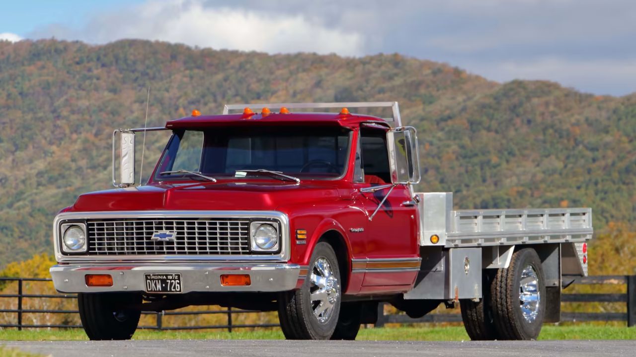 How the 1972 Chevrolet C30 became a foundation for specialized work vehicles