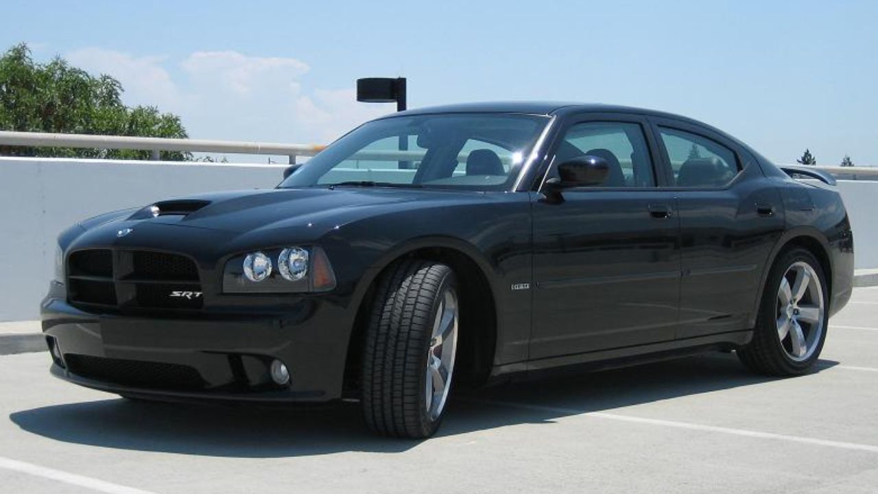 2006 Dodge Charger SRT-8 in Brilliant Black