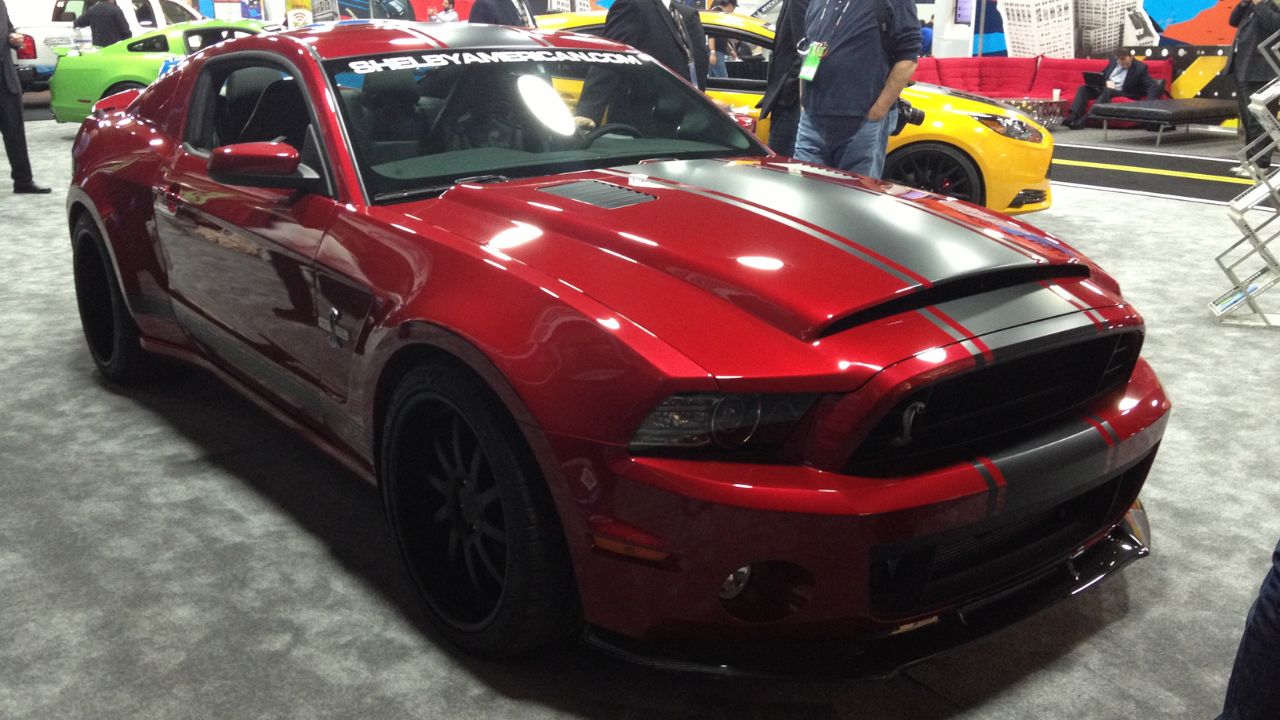 2013 Shelby GT500 Super Snake wide body (8404143982)