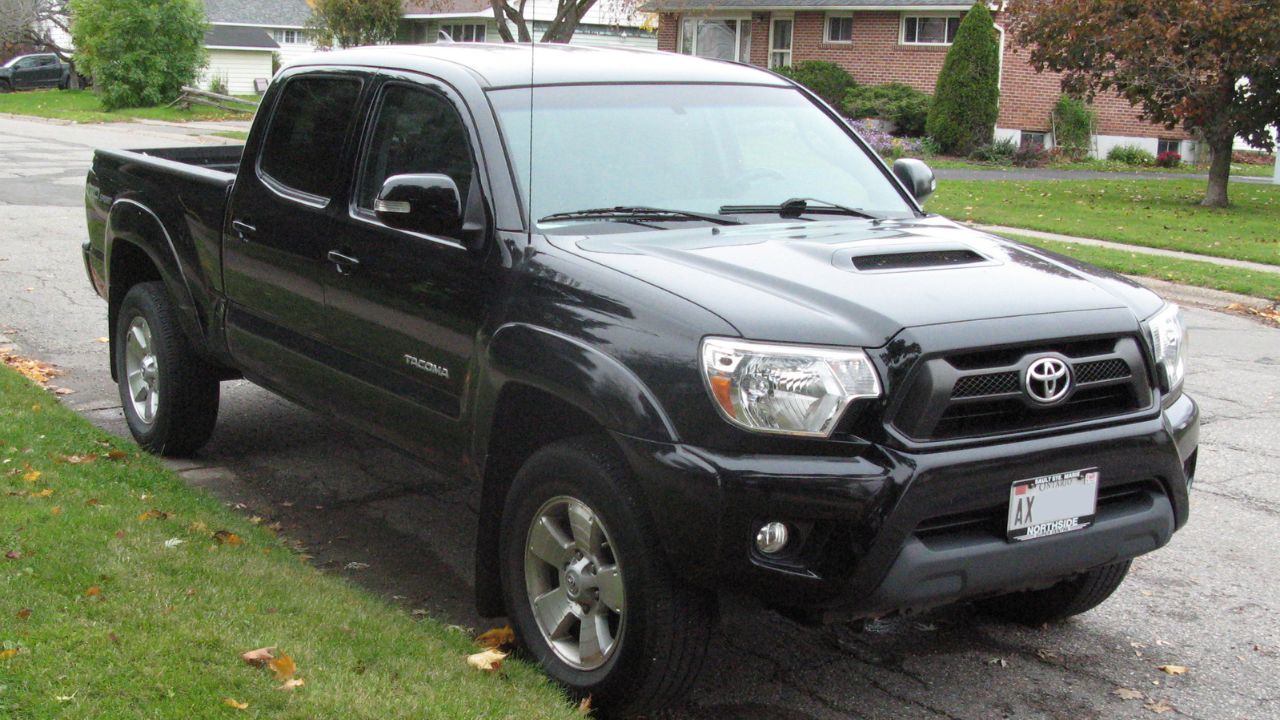 2015 Toyota Tacoma Double Cab Long Bed, Front Right, 10-15-2020