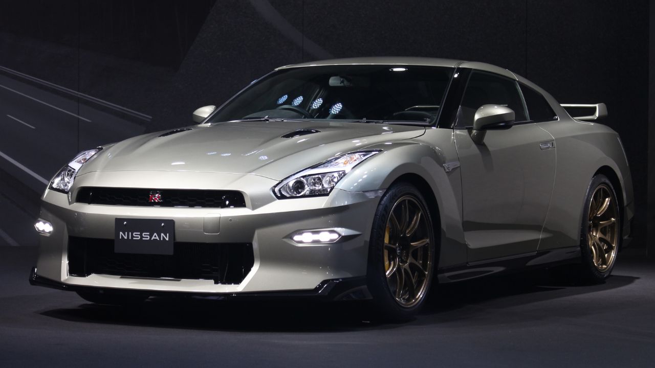 2024 Nissan GT-R Premium edition T-Spec (cropped)