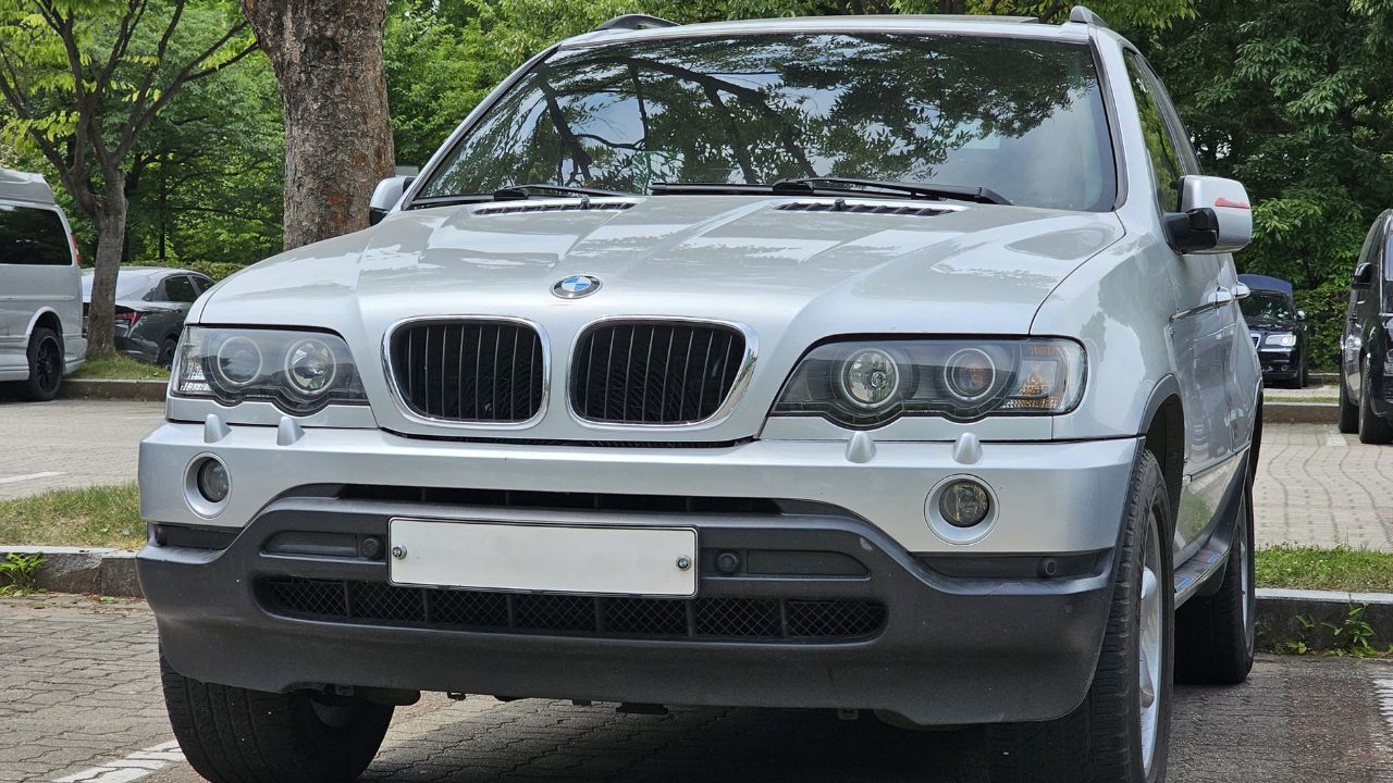 BMW E53 X5