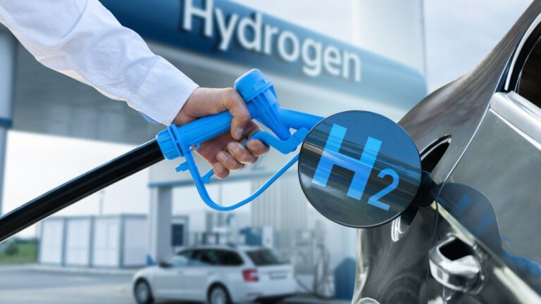 Hydrogen Cars and the Push for Cleaner Roads - FAST LANE ONLY
