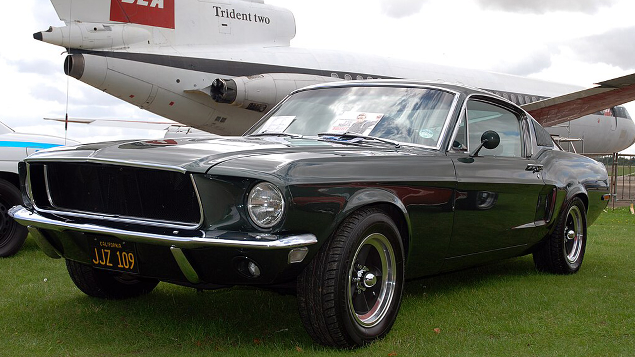 1280px-Bullitt_Mustang(old)_(3782285964)