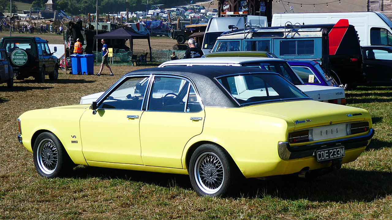 Think twice before restoring these old Ford cars