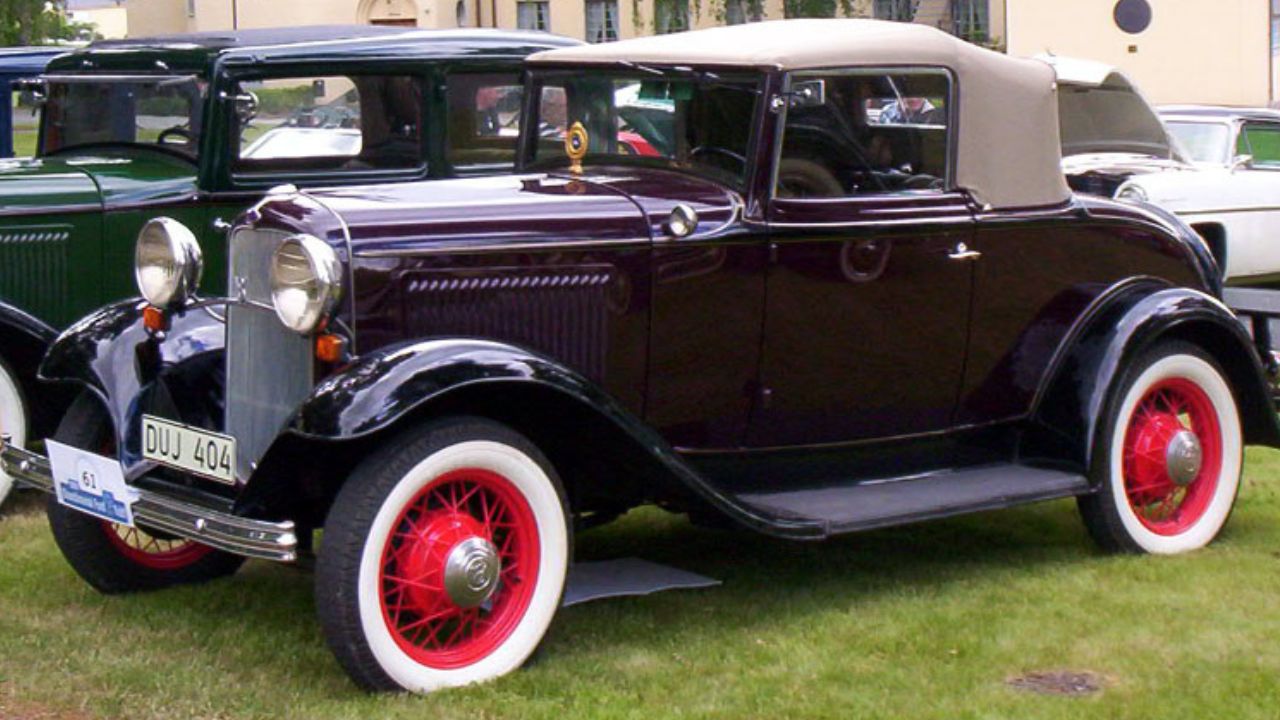 1932 Ford Model 18 68 Cabriolet