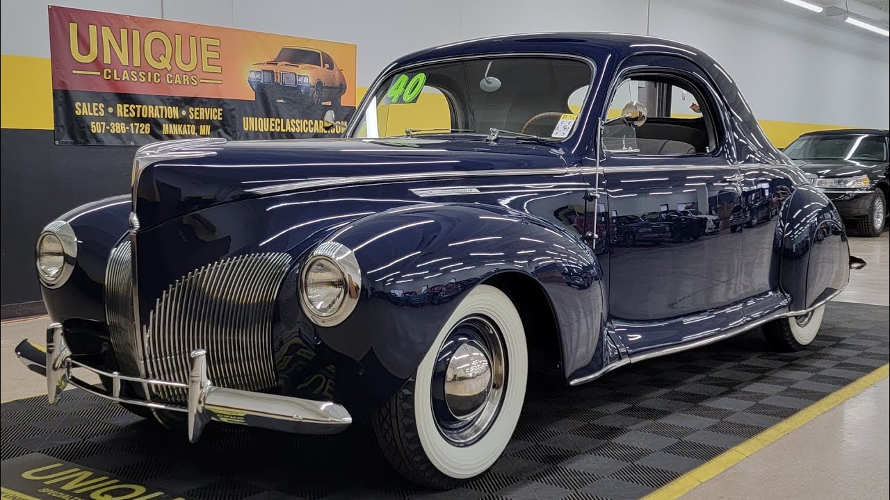 1940 Lincoln Zephyr