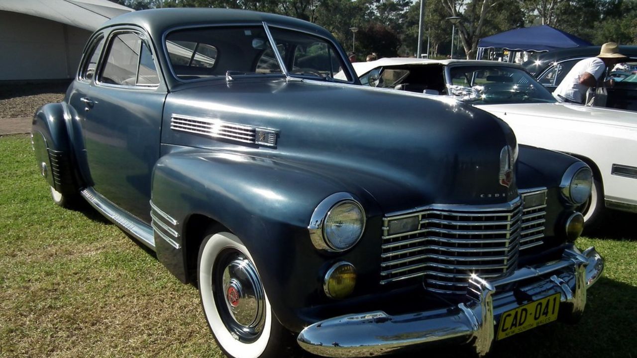 1941 Cadillac Series 62 coupe