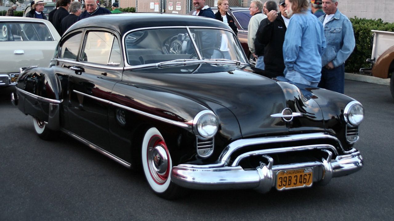 1950 Oldsmobile 88 2d fstbk - black