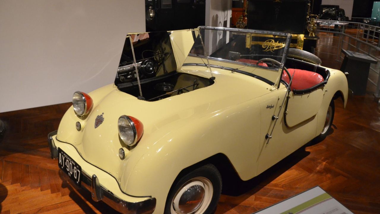 For about 6 weeks in January and February, the Henry Ford museum in Dearborn, Michigan opens the hoods on about 50 of it's iconic vehicles. Here is a photo of one of the vehicles on display.