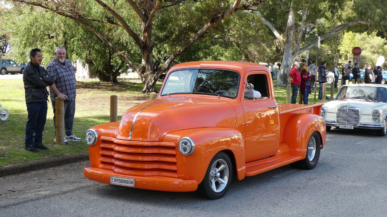 A 1952 Chevrolet Advance Design, seen at UWA Car Park 3 in Crawley.