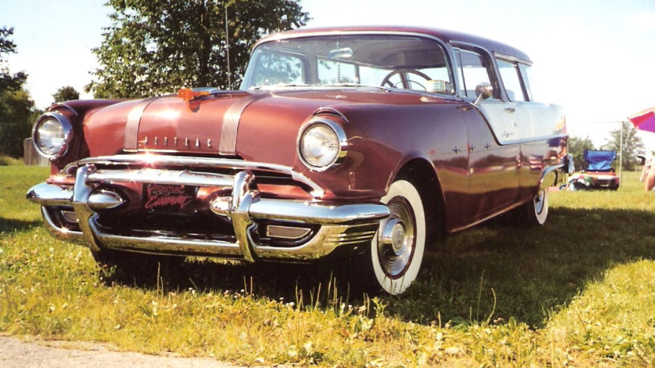1955 Pontiac Star Chief Custom Safari
