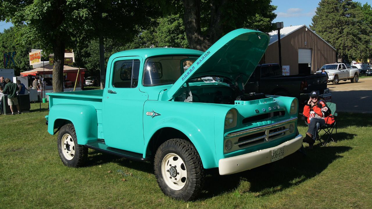 Midwest Mopars in the Park National Car Show & Swap Meet Dakota County Fairgrounds Farmington, Minnesota May 30 & 31, 2015