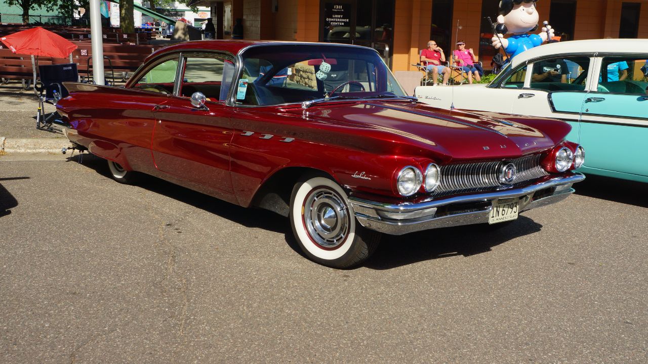 1960 Buick LeSabre (35150250030)