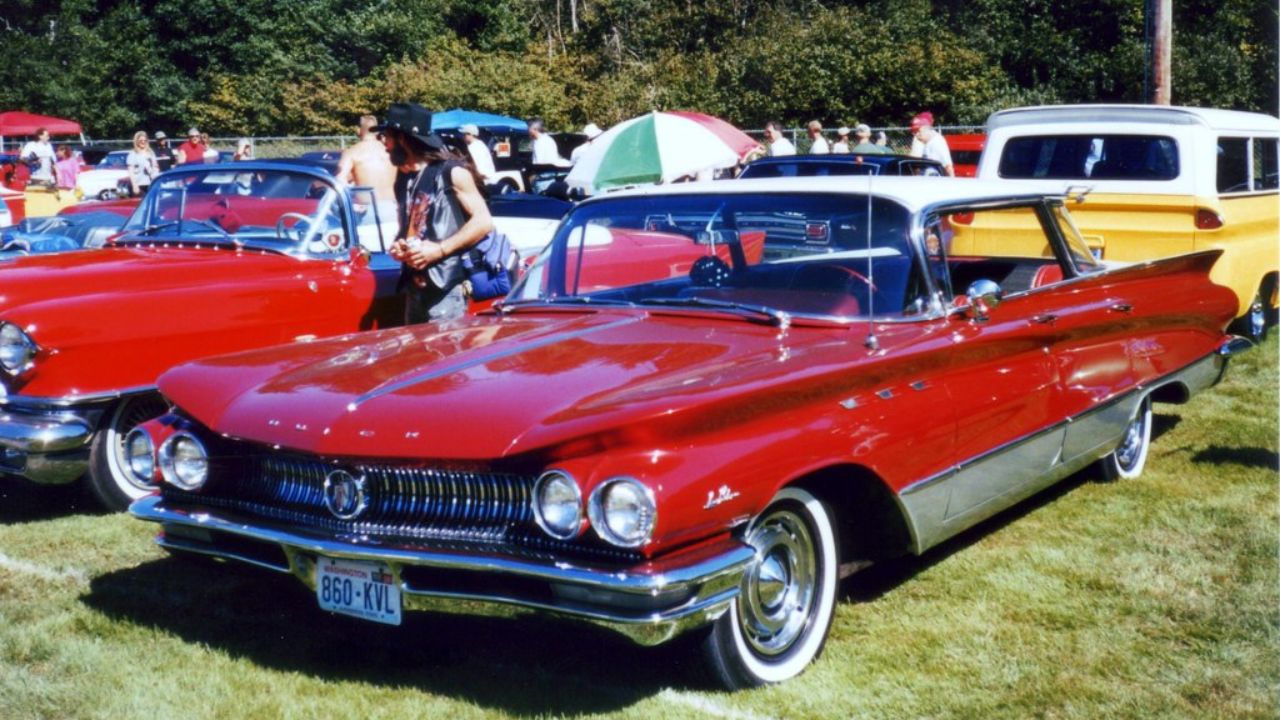 1960 Buick LeSabre (CC)