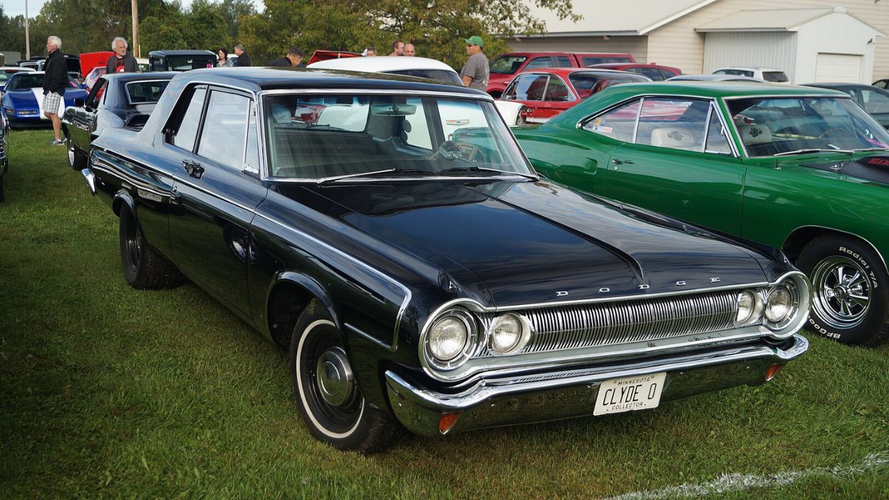 1964 Dodge 330 Max Wedge