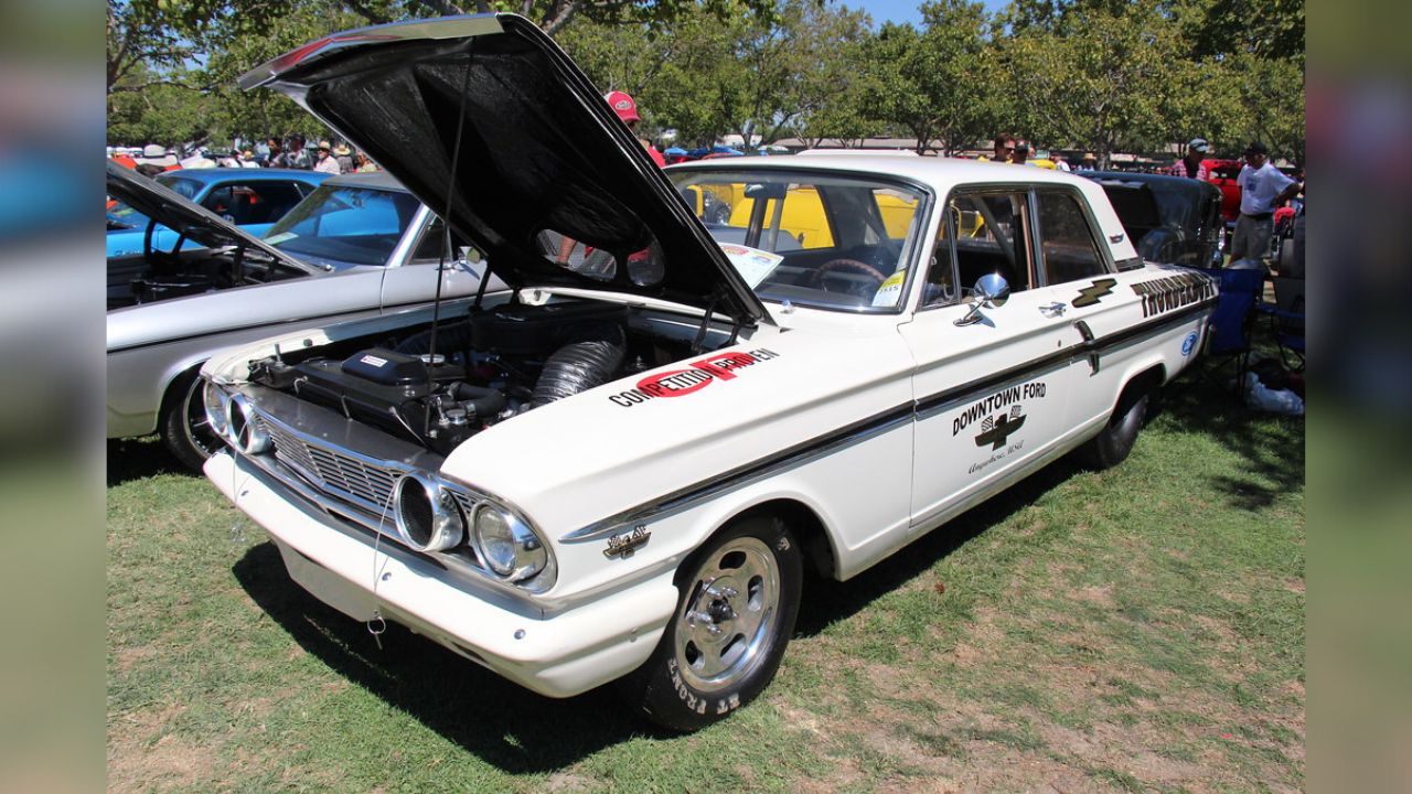 1964 Ford Fairlane Thunderbolt 2 door Sedan