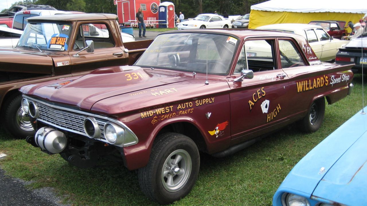 1964 Ford Fairlane Thunderbolt (2)