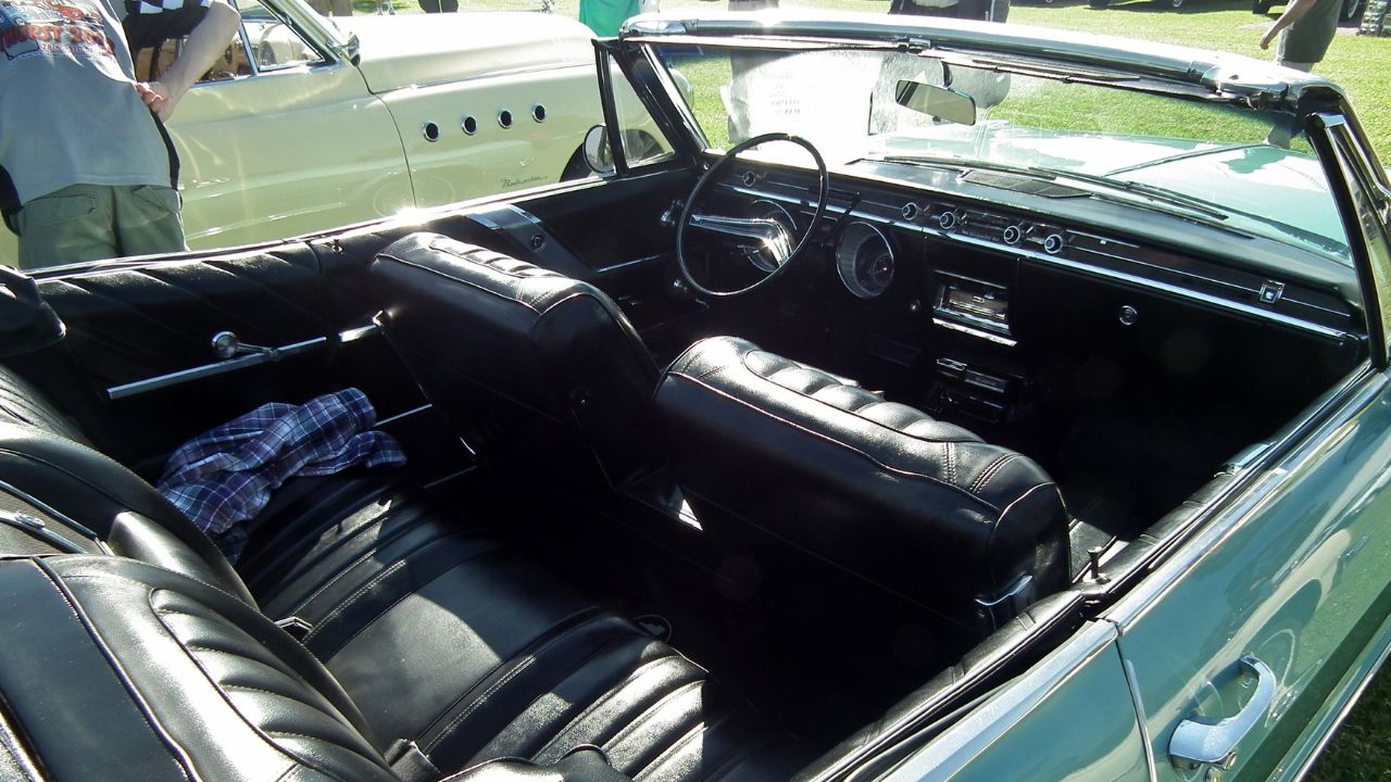 1965 Buick Wildcat convertible