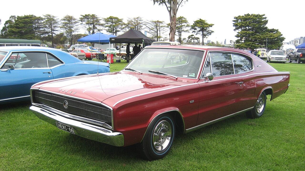 1966 Dodge Charger 426 Hemi red