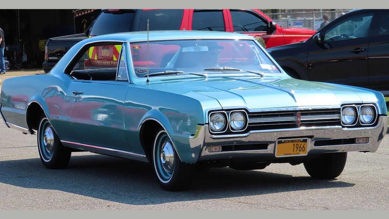 1966 Oldsmobile Cutlass F-85 coupe