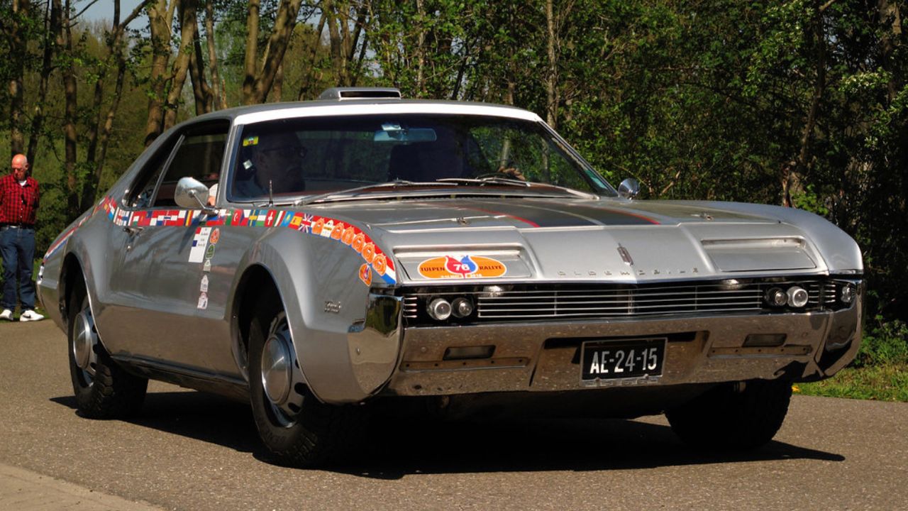 1966 Oldsmobile Toronado