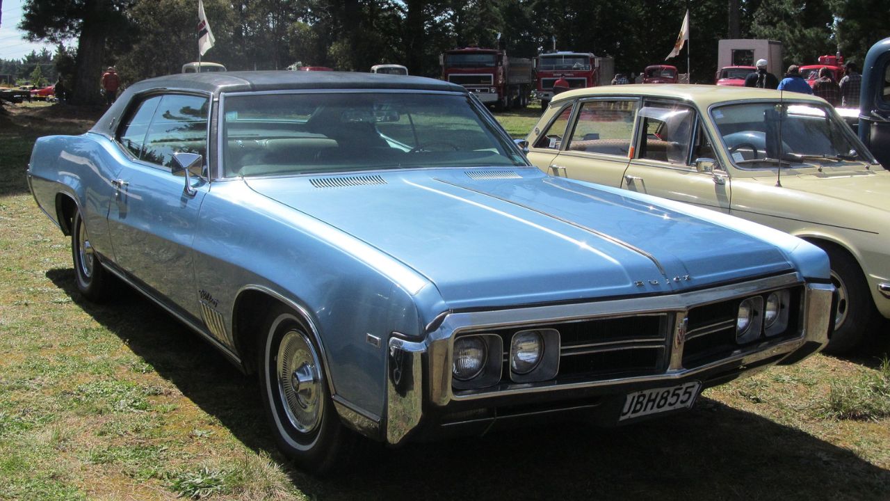 rare beast; not a vehicle originally sold here. What's even more interesting is that it has been in NZ since almost new in 1970. Perhaps a USAF Deep Freeze worker brought it here with them, as a good number of American vehicles were imported here at that time.