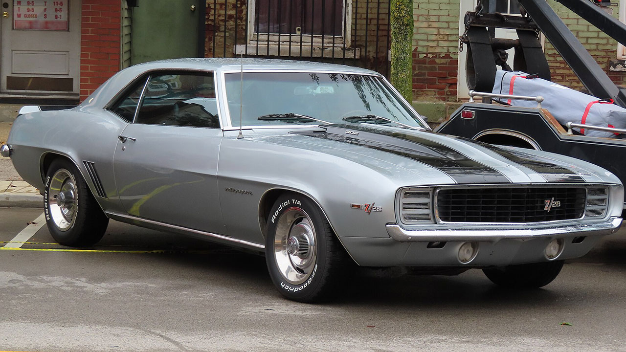 1969 Chevrolet Camaro Z28 Rally Sport, front right