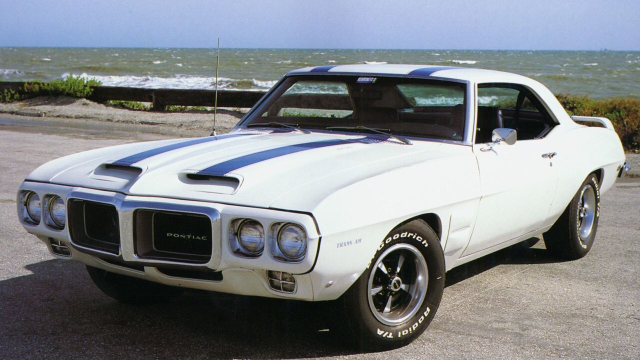 1969 Pontiac Firebird Trans Am Polar White Frt Qtr