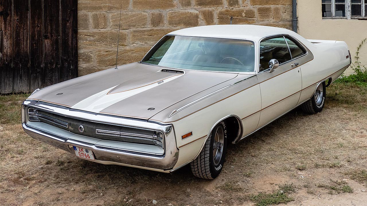 When Chrysler’s 300 Hurst went full street brawler